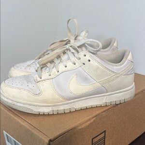 Nike Classic White Low-Tops